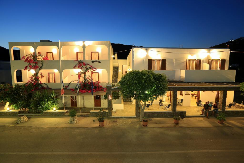 Sifnos Hotel Benaki Platis Gialos  Buitenkant foto