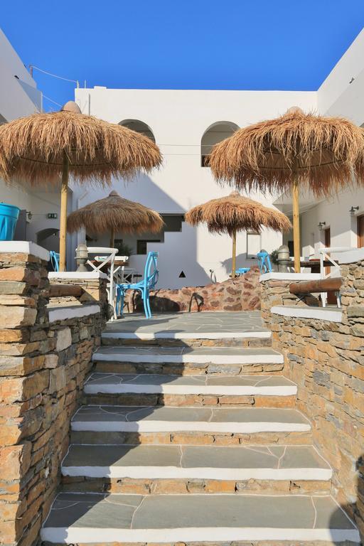 Sifnos Hotel Benaki Platis Gialos  Buitenkant foto