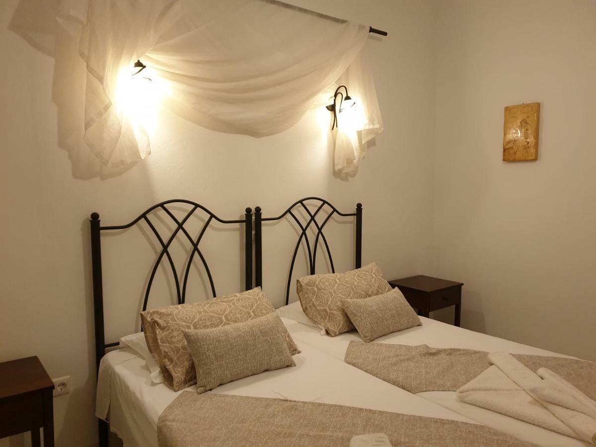 Sifnos Hotel Benaki Platis Gialos  Buitenkant foto